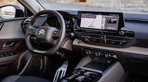 Citroen C5 X neuve disponible chez votre concessionnaire à Marseille 12ème